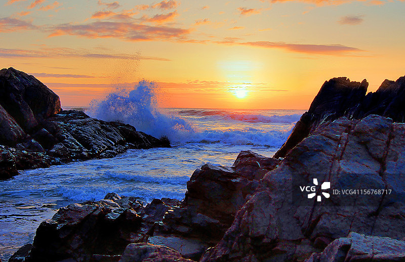 早晨的太阳图片素材