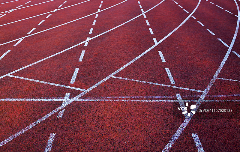 空旷的跑道图片素材