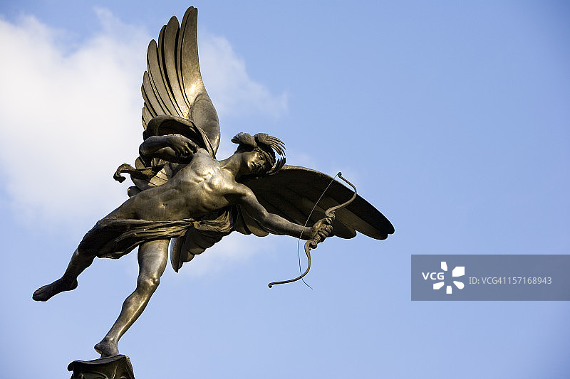 伦敦皮卡迪利广场的爱神雕像图片素材