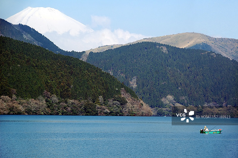 芦之湖钓鱼图片素材