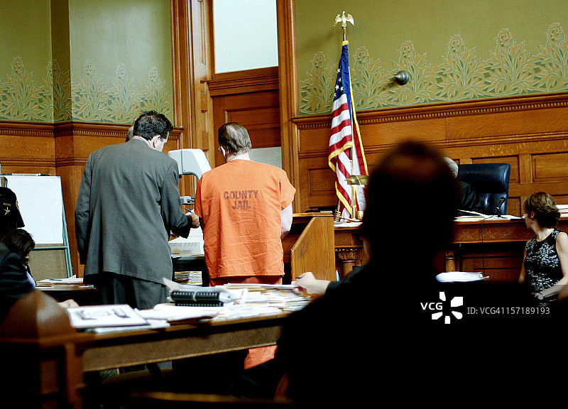 出庭日图片素材