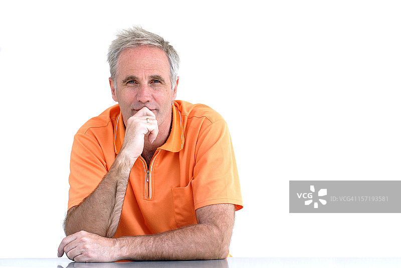 思考的男人图片素材