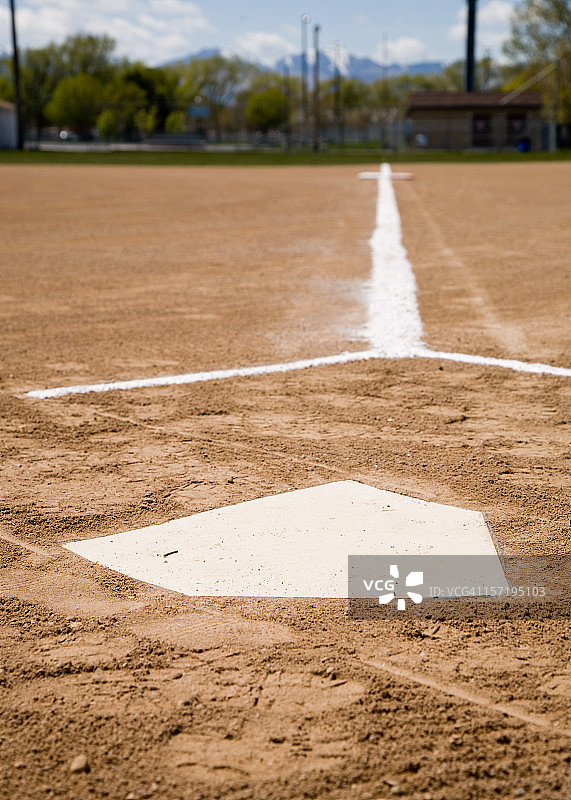 第一条底线图片素材