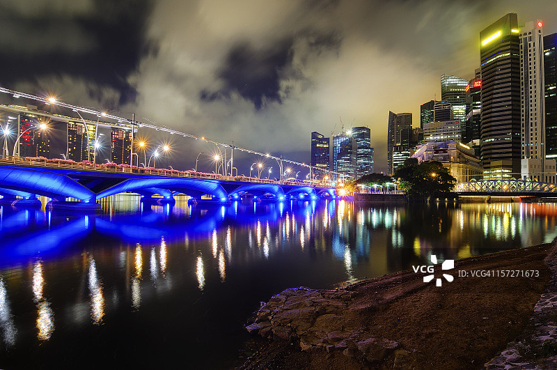 新加坡河夜景图片素材