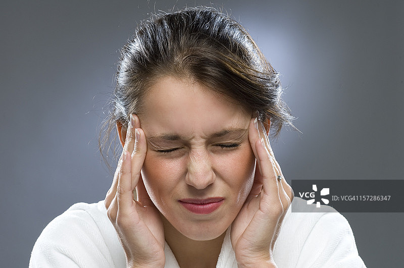 剧烈头痛图片素材