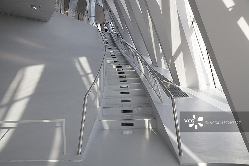 现代建筑楼梯图片素材