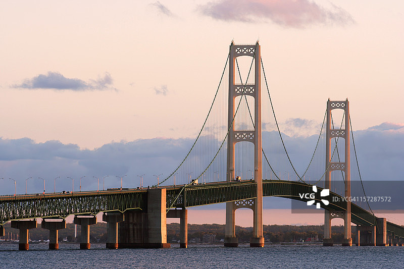 麦基诺桥图片素材