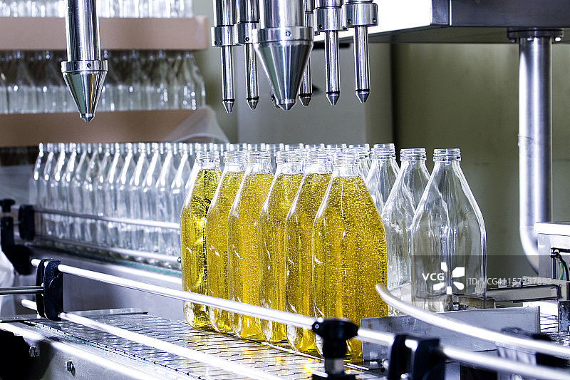 橄榄生产图片素材