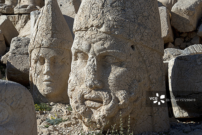 内姆鲁特山图片素材