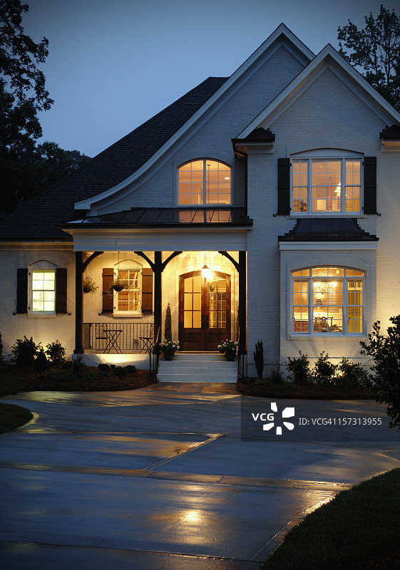 夜间居家图片素材