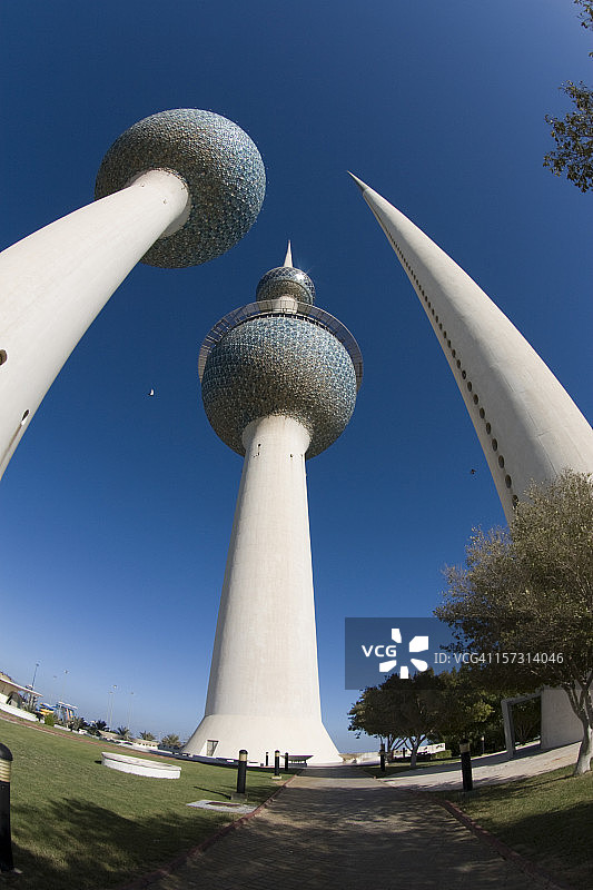 鱼眼镜头下的科威特塔图片素材