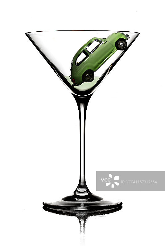 酒后驾驶图片素材