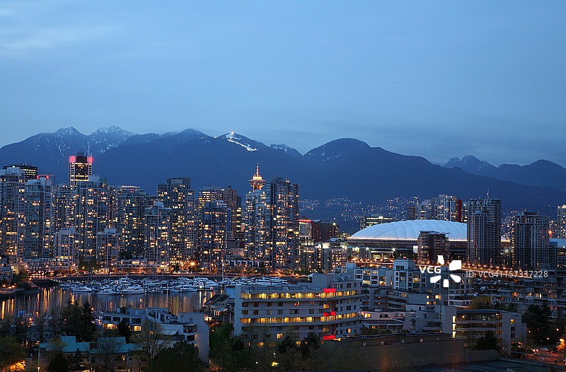 温哥华耶鲁镇和松鸡山图片素材