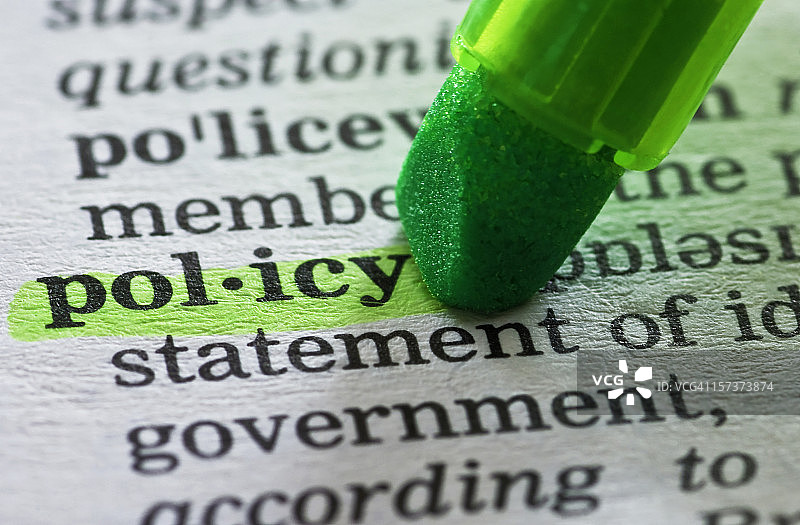 字典中突出显示的政策定义图片素材