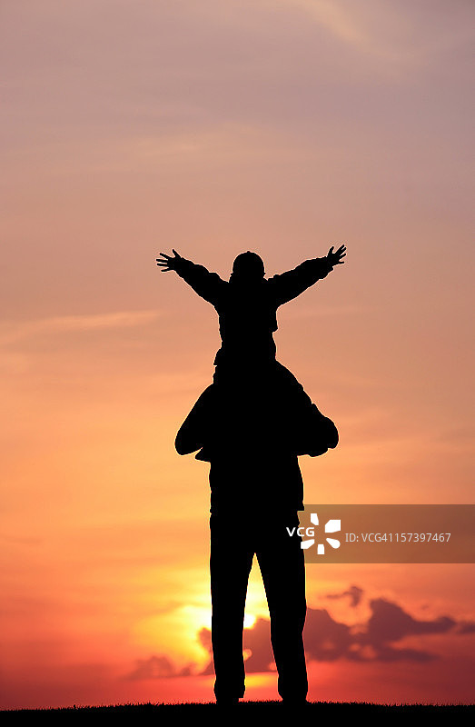 父亲和孩子图片素材