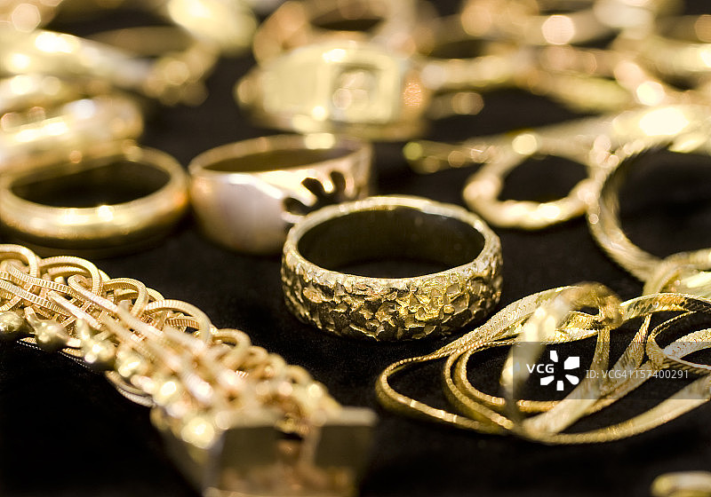 古董黄金首饰图片素材