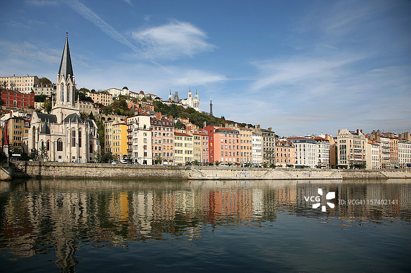 里昂老城和索恩河图片素材