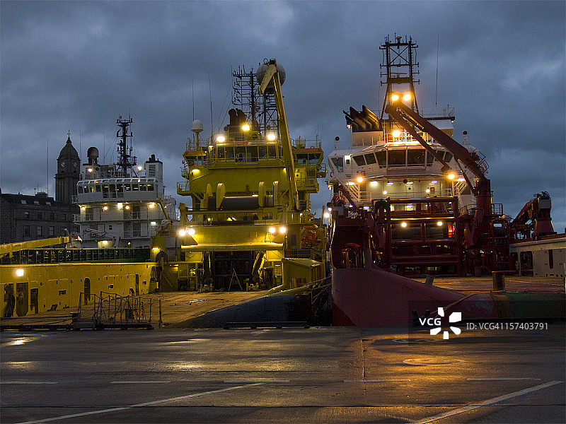 阿伯丁港口黄昏景色图片素材