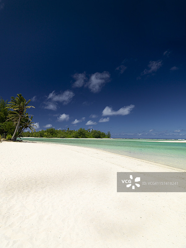 白色沙滩度假天堂图片素材