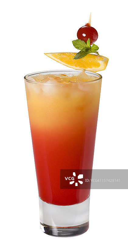 龙舌兰日出鸡尾酒（带剪切路径）图片素材