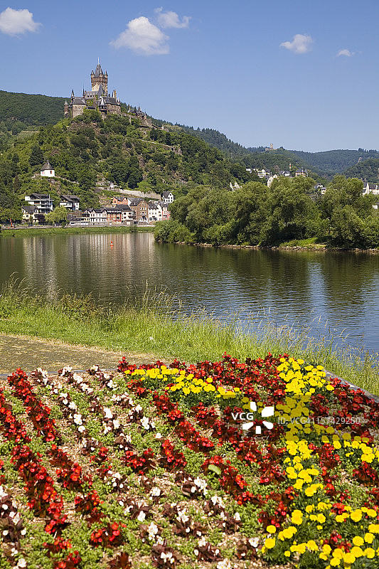 摩泽尔河谷的科赫姆帝国城堡图片素材
