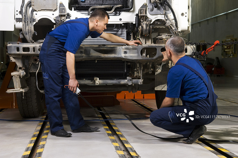 汽车修理工图片素材