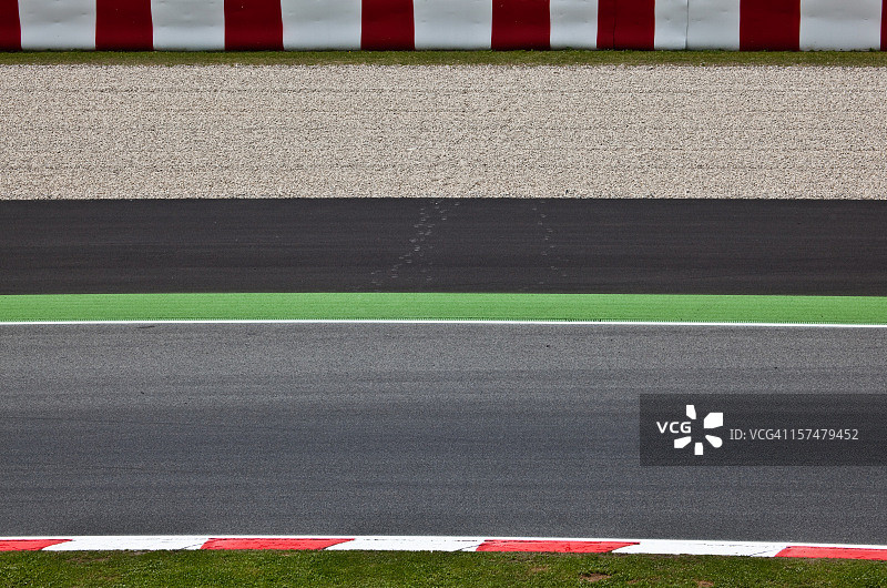 从维修站看赛道图片素材