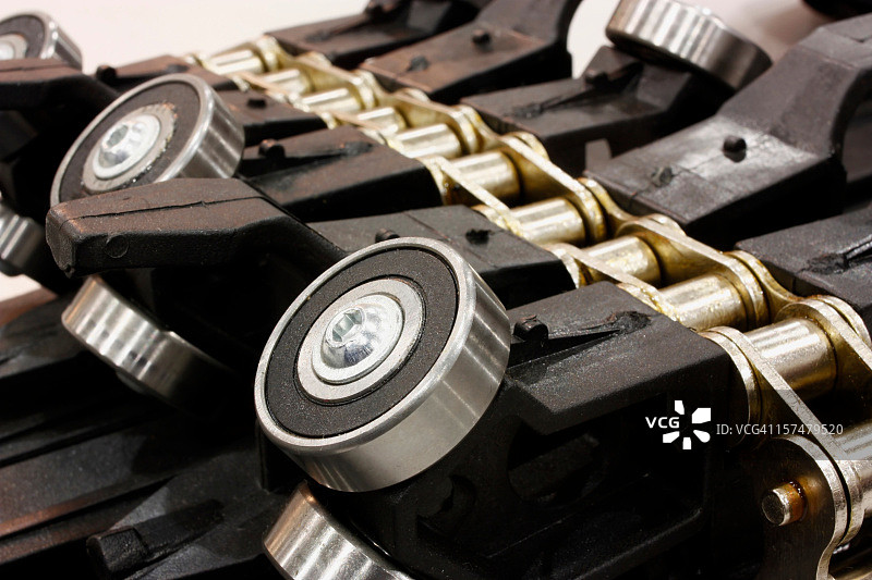 工业链条和轴承特写图片素材