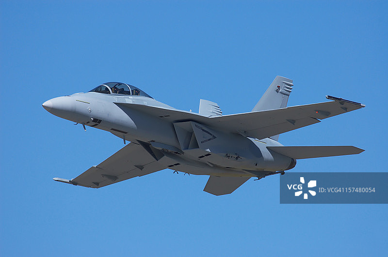 麦克唐纳·道格拉斯FA-18大黄蜂军用喷气机图片素材