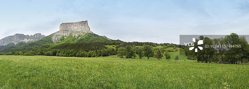 艾吉耶山(XXXL)图片素材