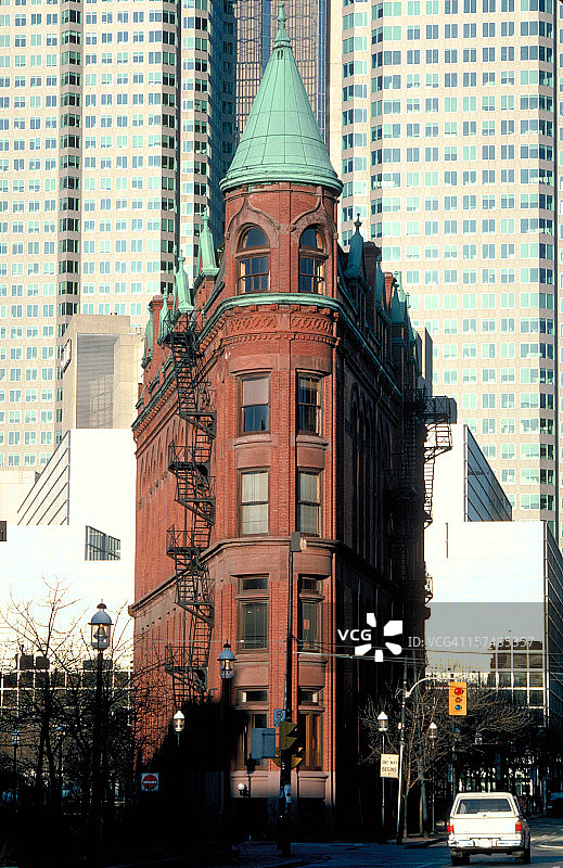 多伦多的熨斗大厦图片素材