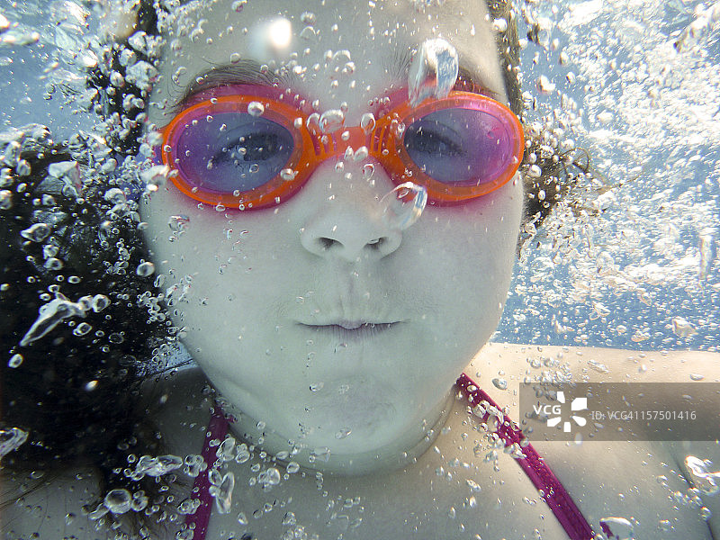 水下女孩图片素材