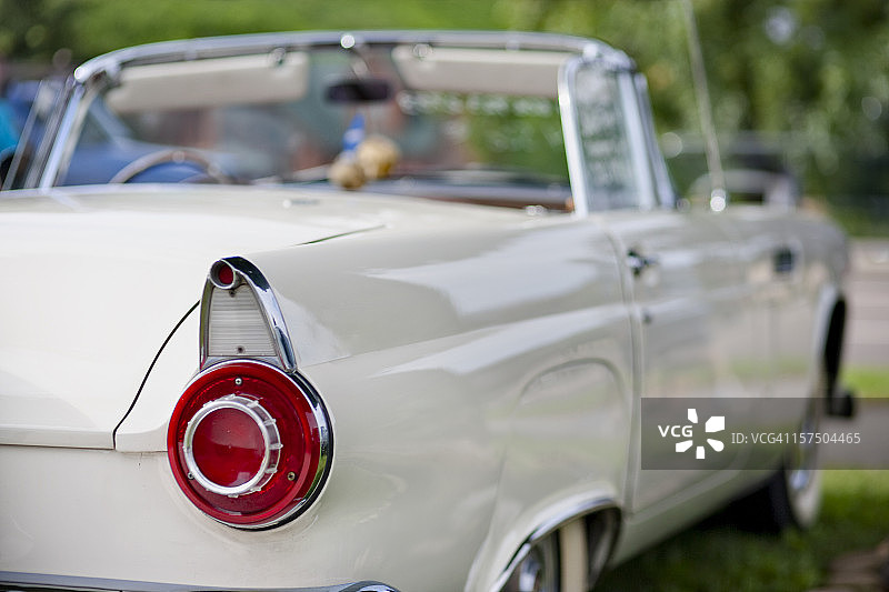 经典老爷车系列：尾鳍图片素材