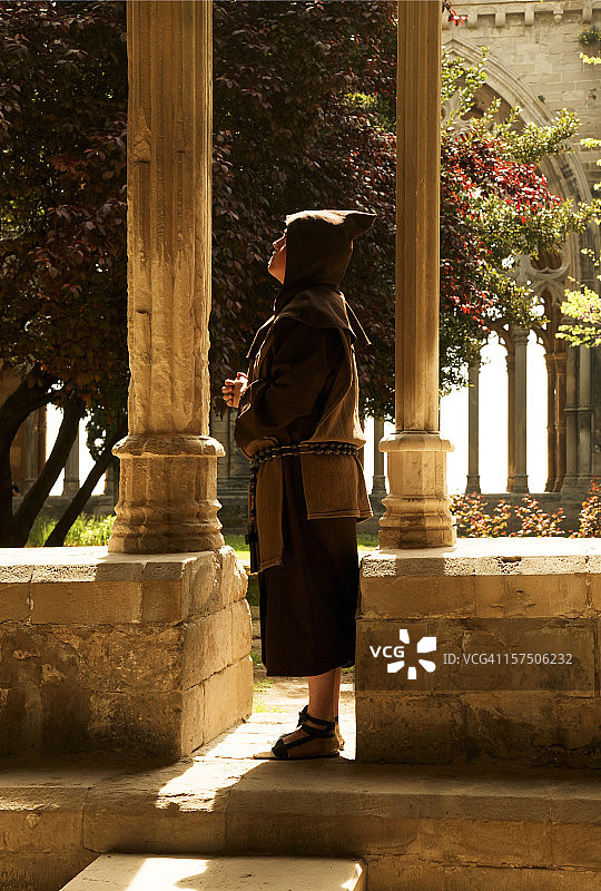 祈祷的和尚图片素材