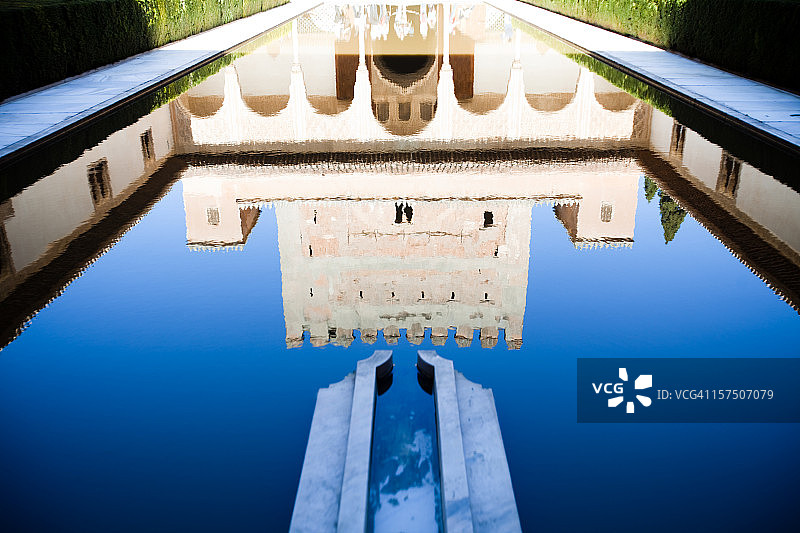 西班牙格拉纳达阿尔罕布拉宫图片素材