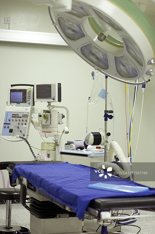 术前手术室准备台图片素材