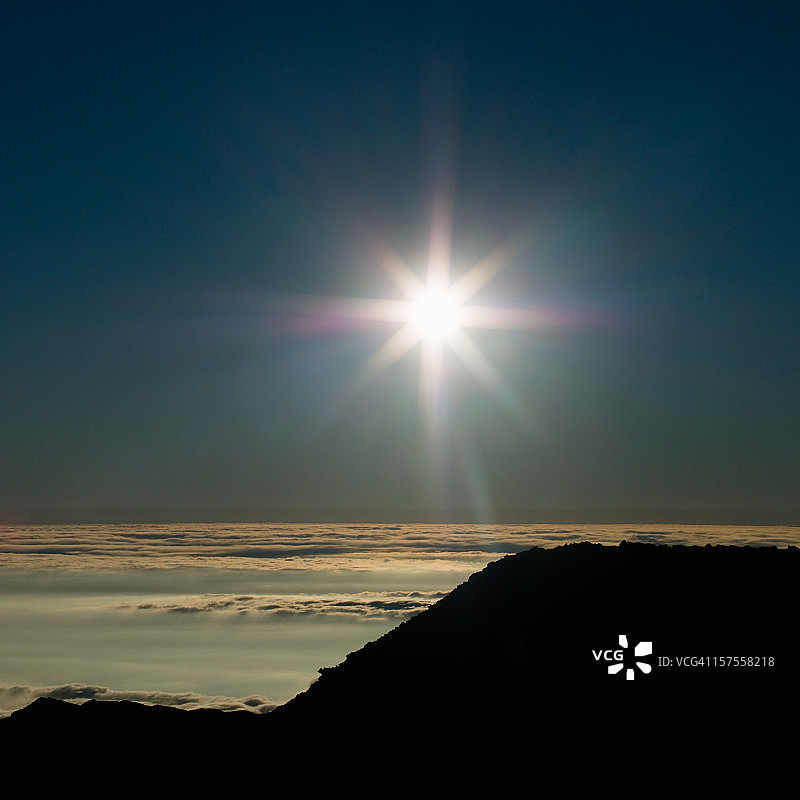 哈雷阿卡拉火山顶日出，夏威夷图片素材