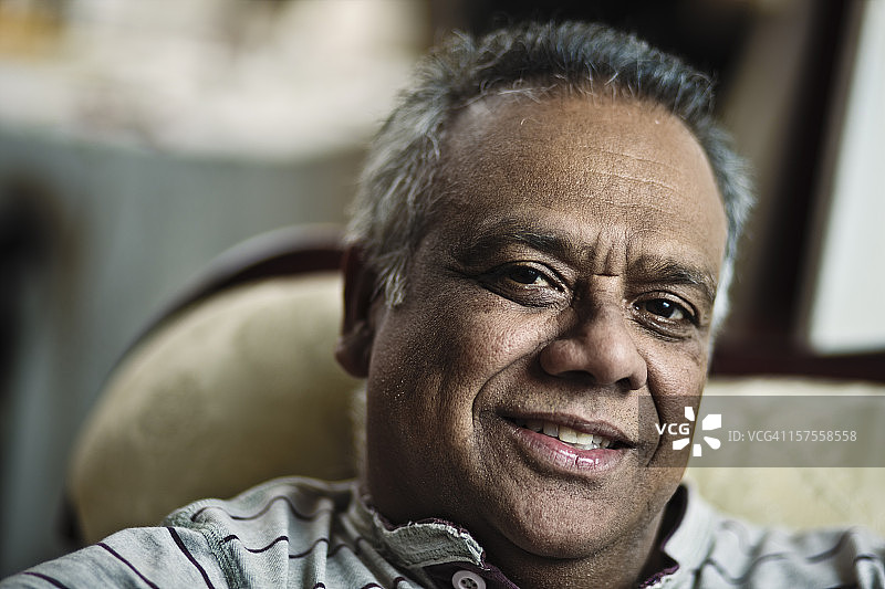 快乐的老年男人图片素材