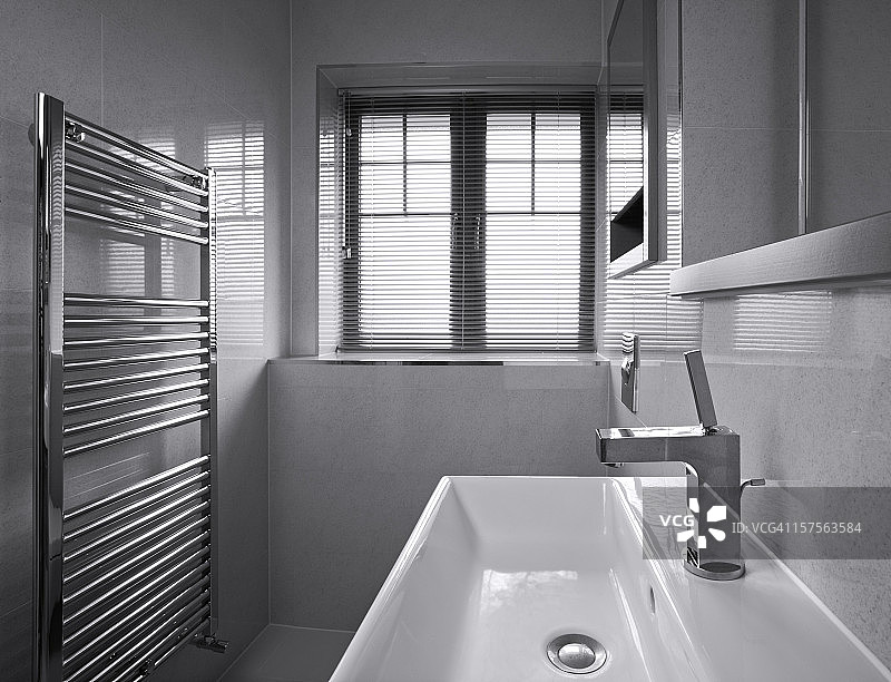 黑白奢华浴室图片素材