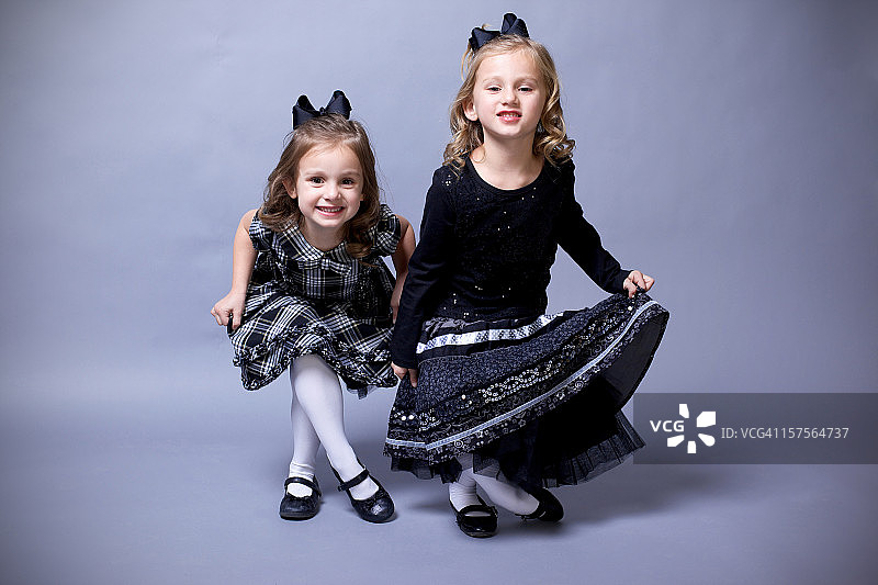 年轻漂亮的小女孩图片素材