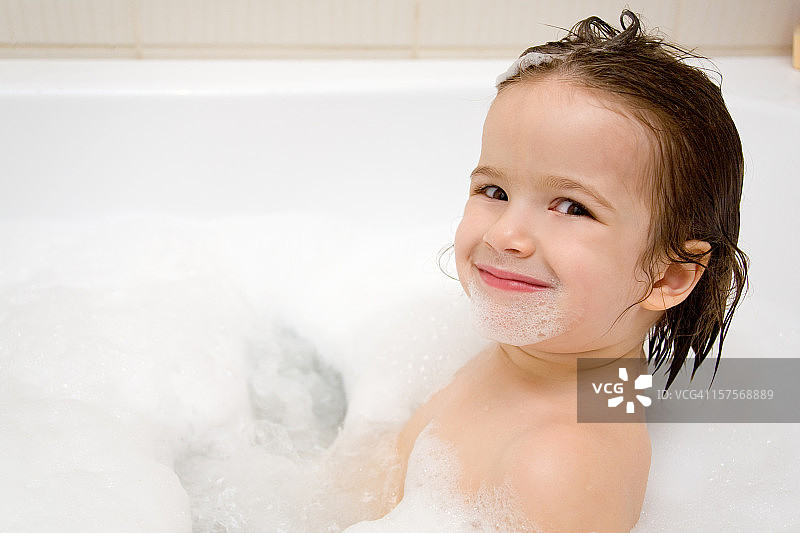 婴儿洗浴图片素材