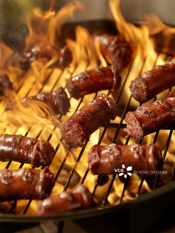 户外烧烤农家香肠图片素材