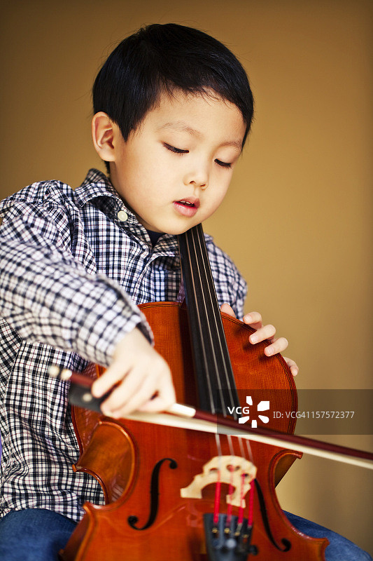 大提琴练习图片素材
