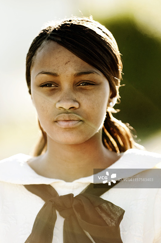 年轻女性的肖像图片素材