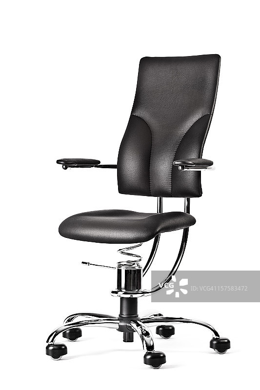 现代人体工学扶手椅，白色背景隔离图片素材