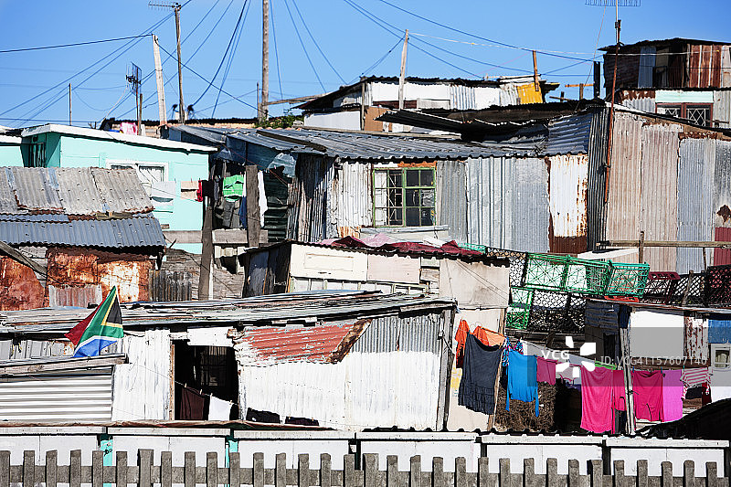 南非开普敦凯耶利察的棚屋。图片素材