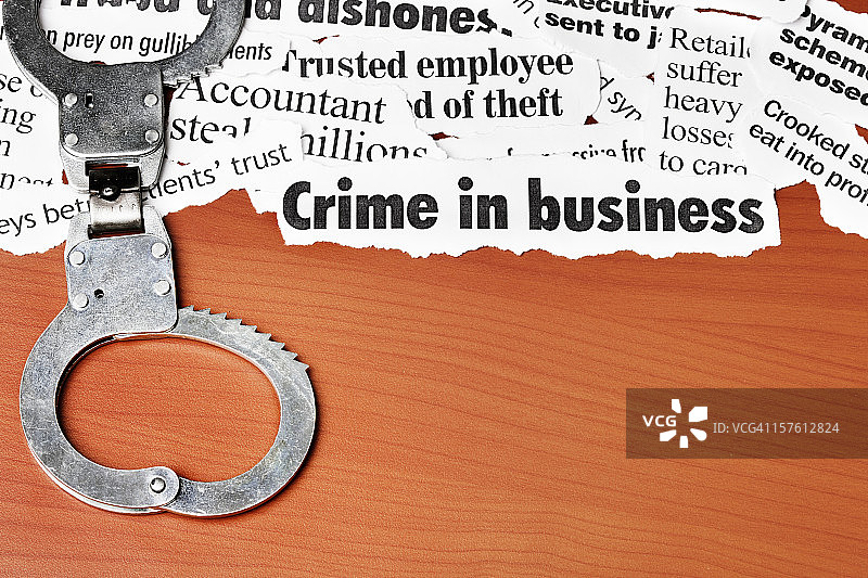 手铐与白领犯罪新闻标题图片素材