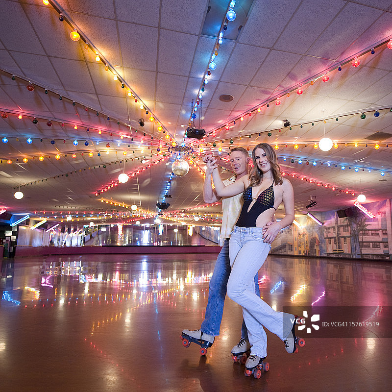 轮滑舞图片素材