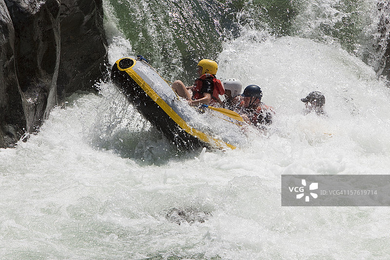 里约坎格雷哈尔河白水漂流探险图片素材