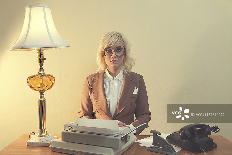1970年代的复古女秘书图片素材